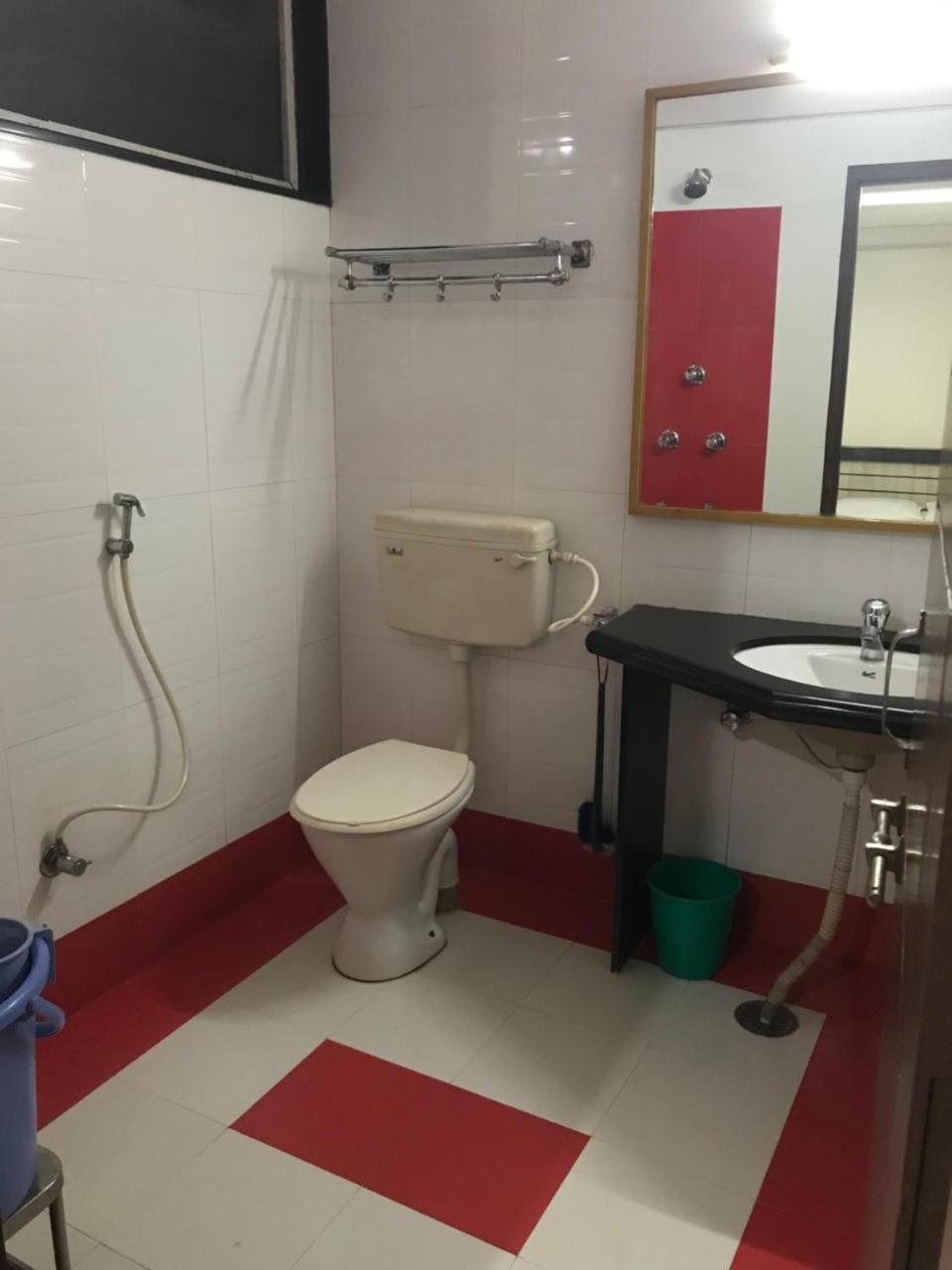 Hotel Satkar Cafeteria Belagavi Zewnętrze zdjęcie